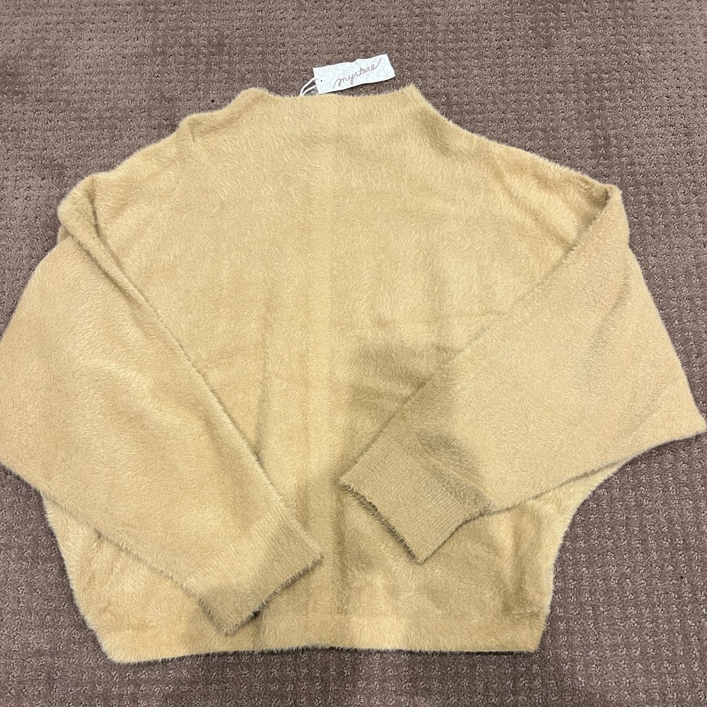 Roolee Sweater. Size M/L.